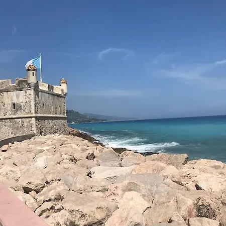Le Rocher Menton
