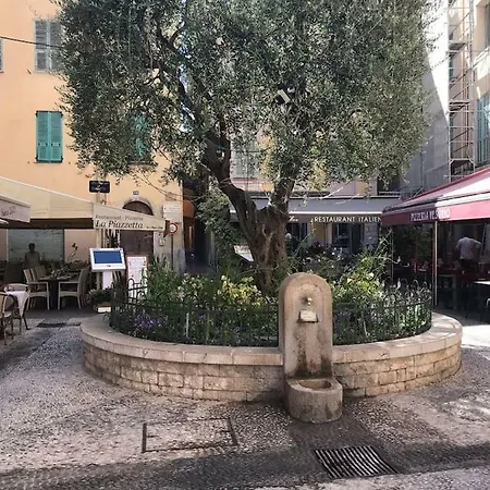 Le Rocher Apartment